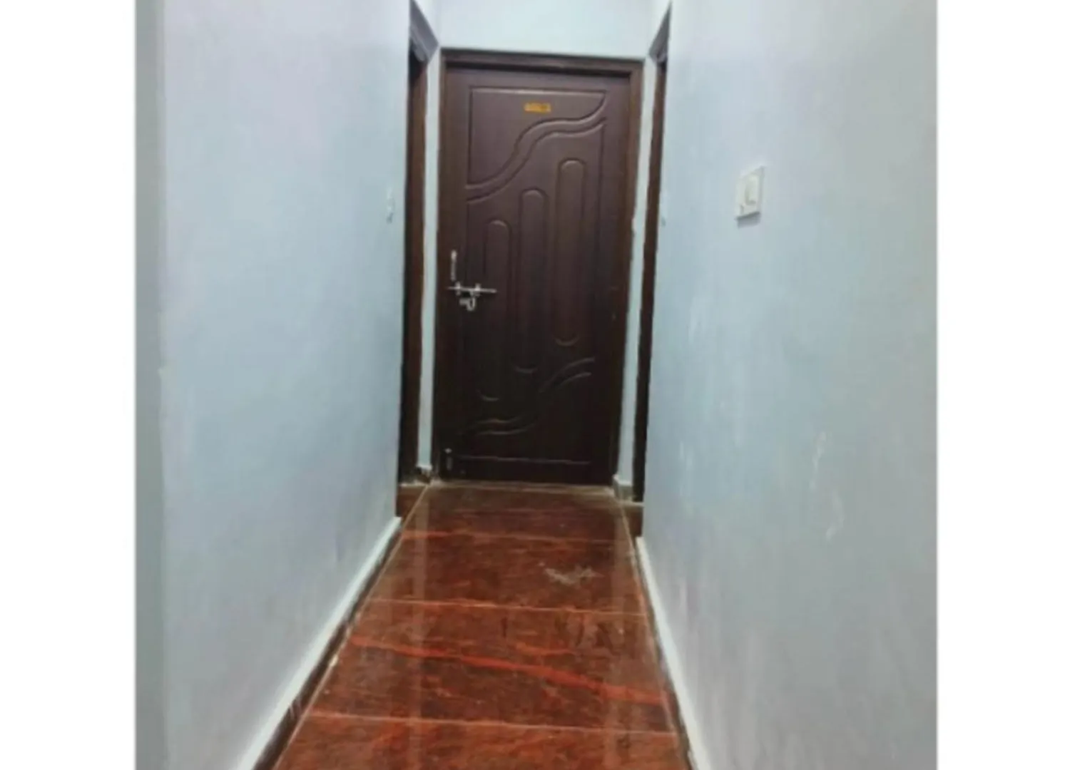 Hotel Shivashram Guest House Near Rampura Luxa Road - Kashi Vishwanath Temple - Paid Parking - Fully Air Conditioning Guest House Varanasi